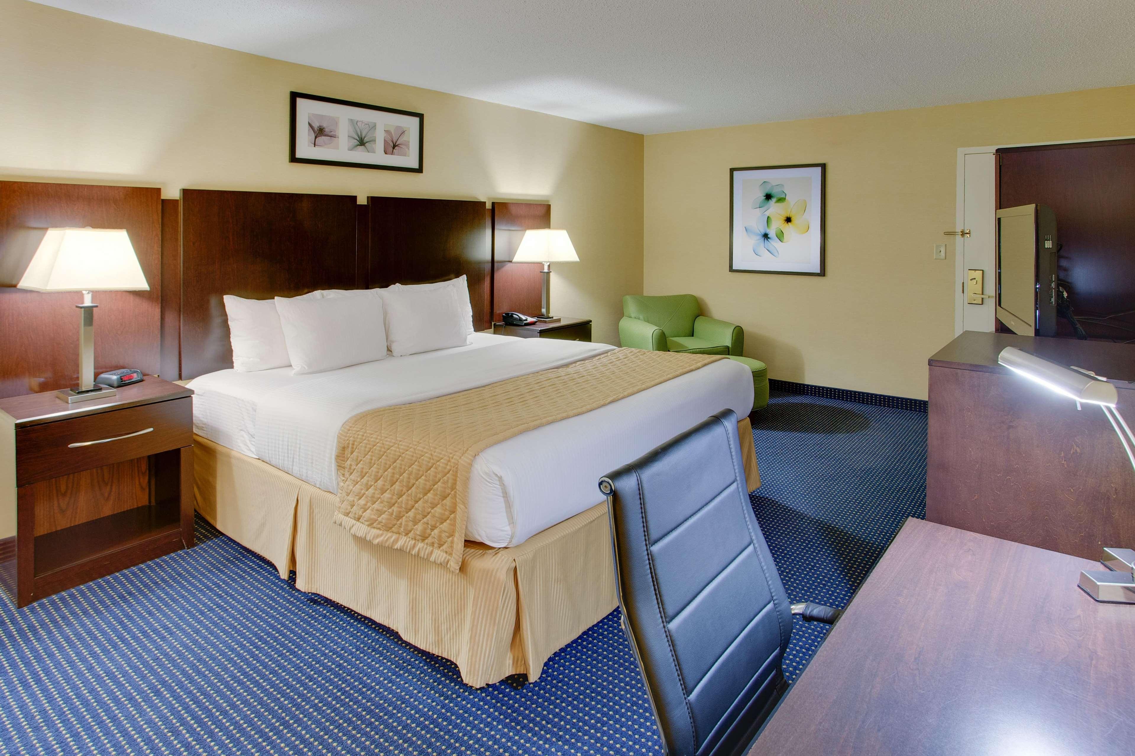 Hampton Inn Manchester Downtown Eksteriør billede