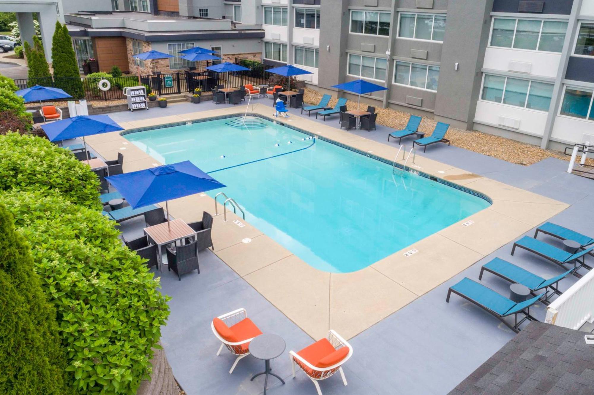 Hampton Inn Manchester Downtown Eksteriør billede
